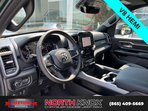 New 2026 RAM 1500 Big Horn AWD/4WD image 6
