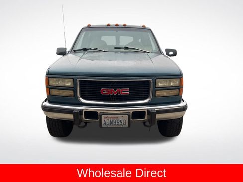 Used 1994 GMC Suburban 2500 image 2