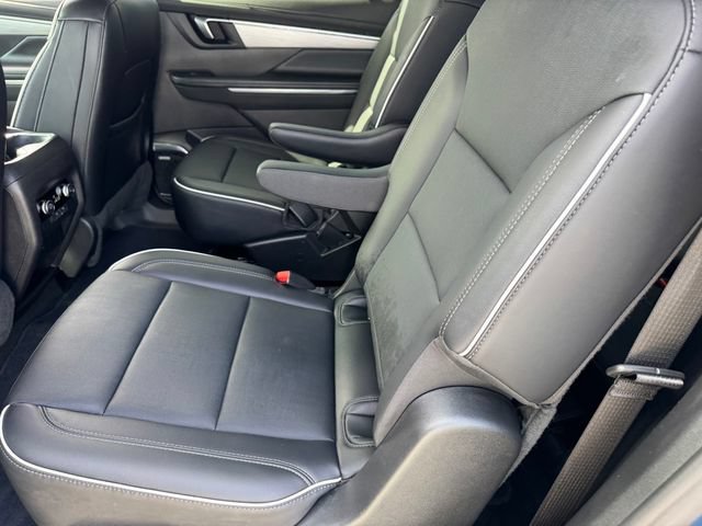 Certified 2026 Buick Enclave Preferred FWD image 11