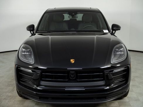 New 2026 Porsche Macan AWD/4WD image 36