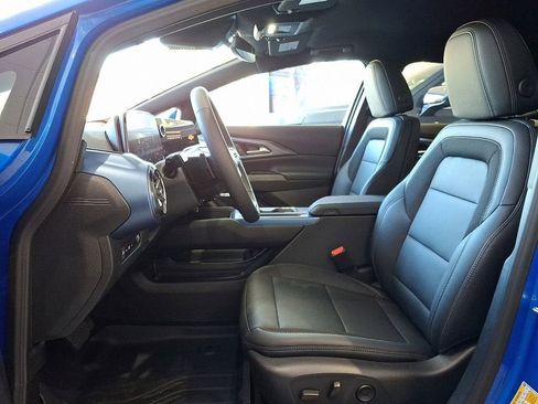 New 2026 Chevrolet Equinox EV LT AWD/4WD image 9