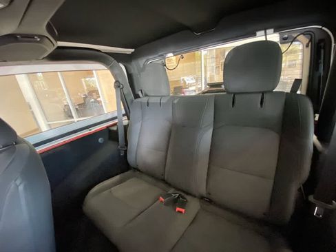 Used 2023 Jeep Wrangler Sport AWD/4WD image 23