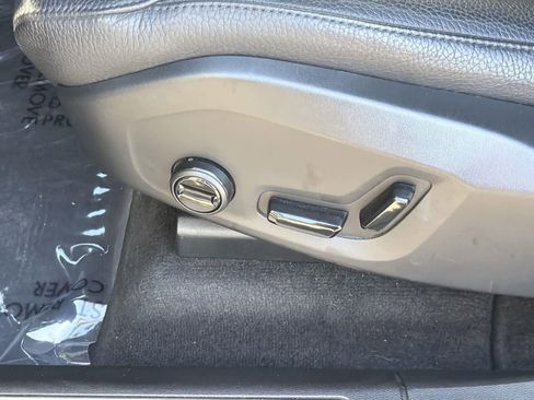 Used 2022 Volvo XC60 T8 Inscription Expression w/ Protection Package Premier image 24