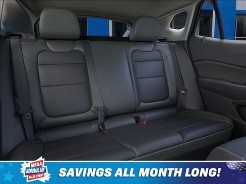 New 2026 Chevrolet Trax ACTIV w/ Sunroof Package FWD image 17