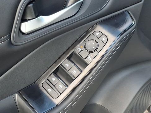 New 2026 Nissan Rogue SV image 17