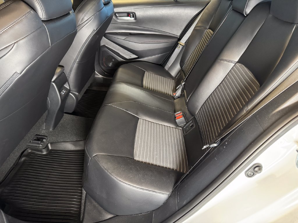 Used 2023 Toyota Corolla XSE FWD image 21