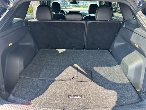 Used 2022 Volkswagen Atlas Cross Sport SEL Premium R-Line image 11