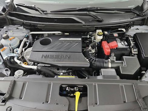 Used 2025 Nissan Rogue SV image 45