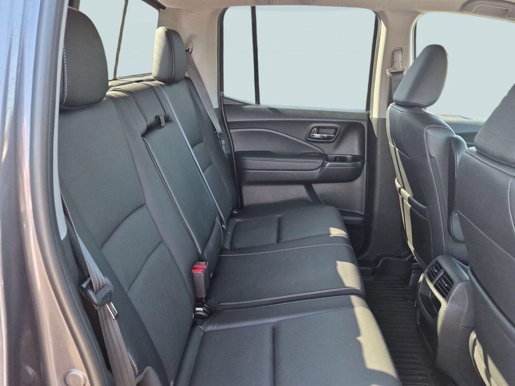 Used 2022 Honda Ridgeline RTL-E image 26