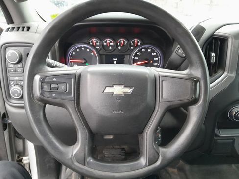 Used 2019 Chevrolet Silverado 1500 W/T w/ WT Convenience Package AWD/4WD image 15