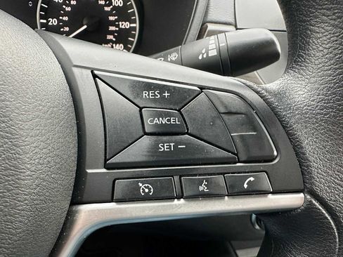 Used 2024 Nissan Altima 2.5 SV image 34