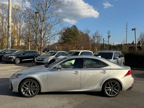 Used 2017 Lexus IS 350 image 4
