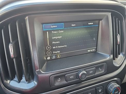Used 2019 GMC Canyon 2WD Crew Cab w/ Convenience Package image 24