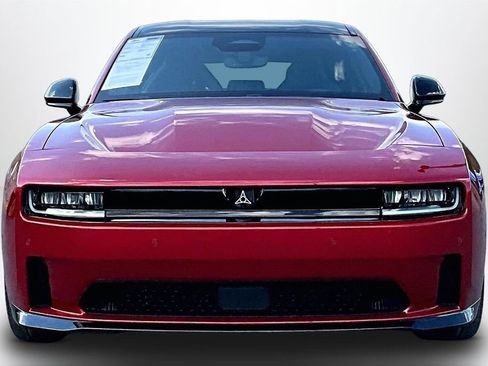 Used 2025 Dodge Charger Daytona Scat Pack w/ Track Pack AWD/4WD image 2