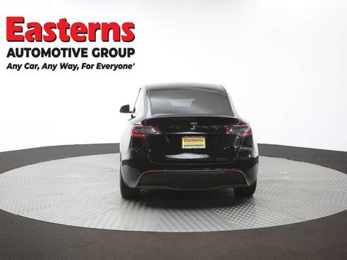 Used 2021 Tesla Model Y Long Range AWD/4WD image 31