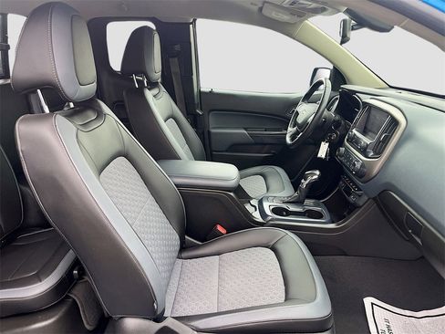 Used 2022 Chevrolet Colorado Z71 image 27