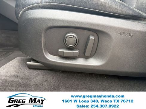 Used 2017 Land Rover Range Rover Evoque SE Premium image 23