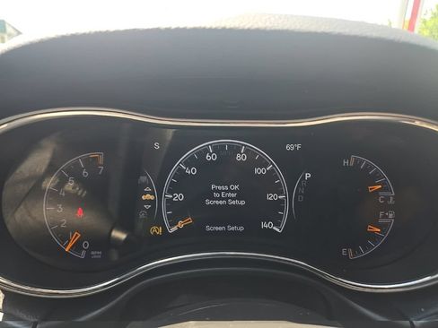 Used 2022 Jeep Grand Cherokee Limited AWD/4WD image 15