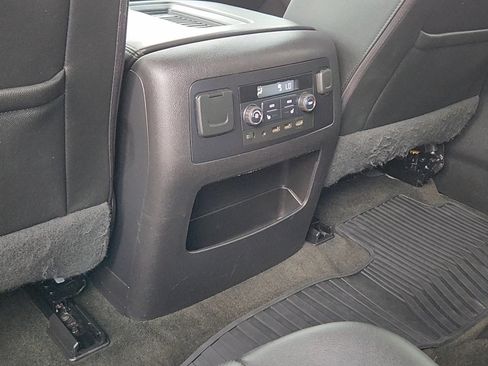Used 2017 Chevrolet Tahoe Premier AWD/4WD image 17