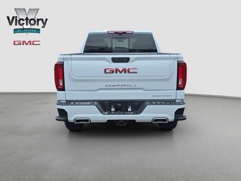 New 2026 GMC Sierra 1500 Denali w/ Technology Package AWD/4WD image 16