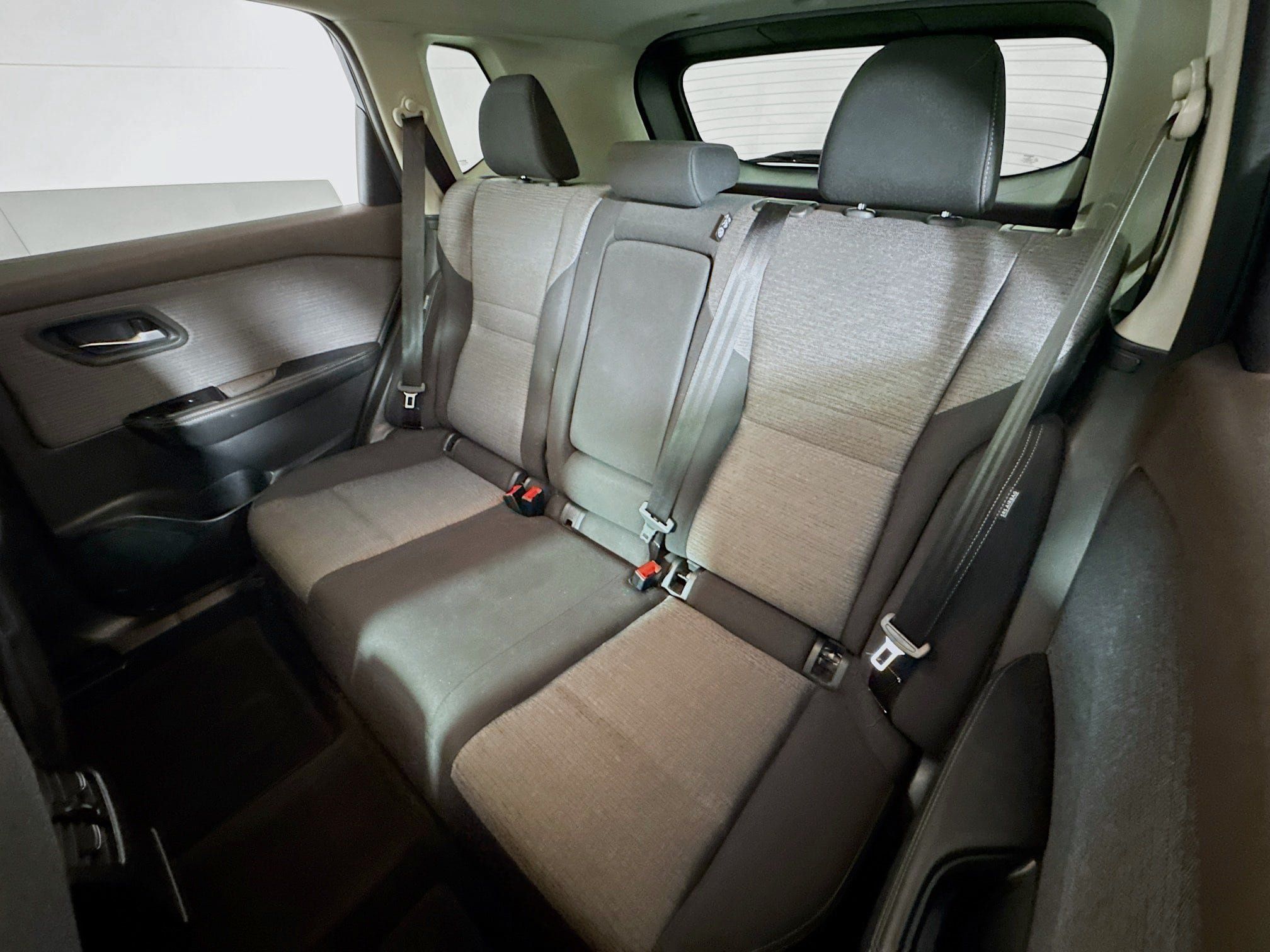 Used 2021 Nissan Rogue SV FWD image 21