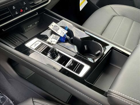 New 2026 Volkswagen Atlas SEL image 14