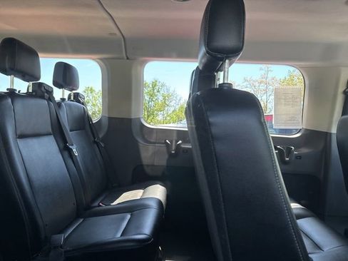 Used 2023 Ford Transit 350 XL RWD image 7