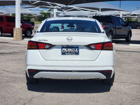 Used 2025 Nissan Altima 2.5 SV image 6