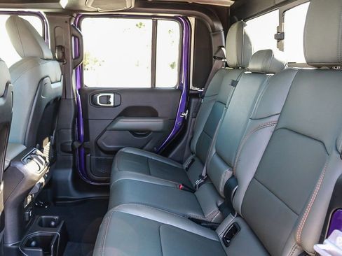 New 2026 Jeep Gladiator Mojave image 20