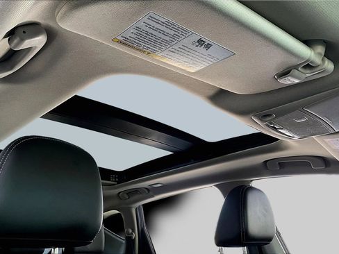 Used 2019 Nissan Murano Platinum w/ Cargo Package FWD image 24