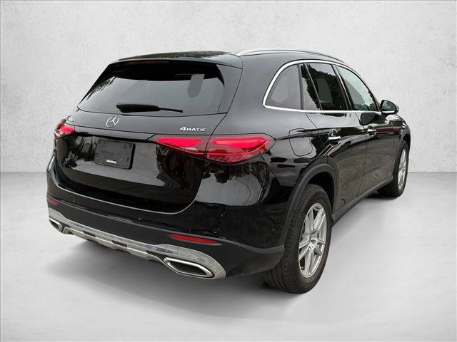 Used 2023 Mercedes-Benz GLC 300 4MATIC image 5