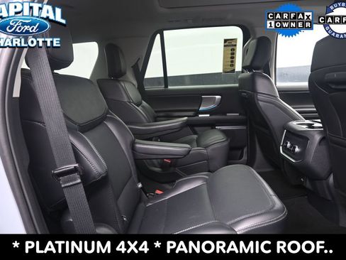 Used 2025 Ford Expedition Platinum AWD/4WD image 12