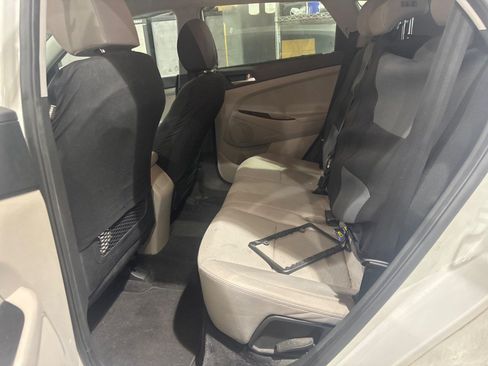 Used 2019 Hyundai Tucson SE FWD image 13