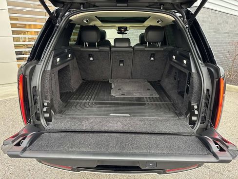 Certified 2024 Land Rover Range Rover SE AWD/4WD image 6