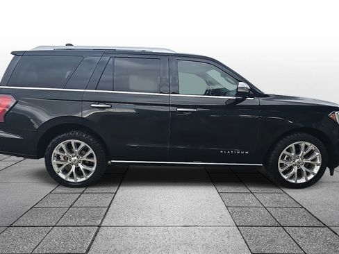Used 2018 Ford Expedition Platinum image 4
