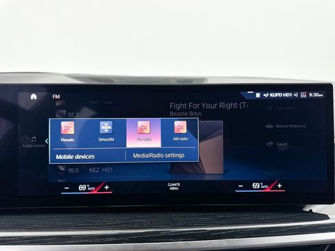 Used 2023 BMW X7 M60i w/ Executive Package AWD/4WD image 27