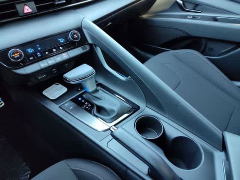 New 2026 Hyundai Elantra Sport FWD image 24