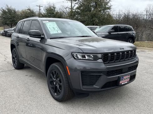 New 2026 Jeep Grand Cherokee Altitude RWD image 6