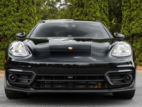 Used 2023 Porsche Panamera 4 Platinum Edition AWD/4WD image 19