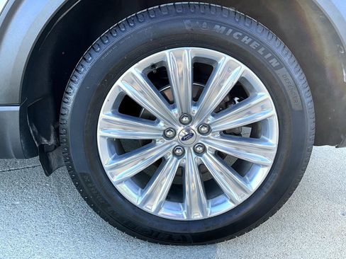 Used 2020 Ford Explorer Limited AWD/4WD image 27