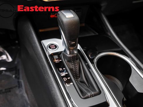 Used 2024 Nissan Altima 2.5 SV image 23