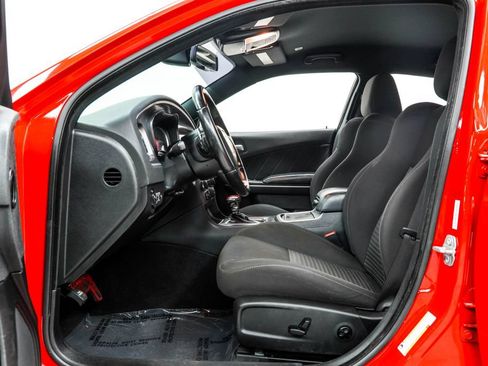 Used 2020 Dodge Charger GT RWD image 16