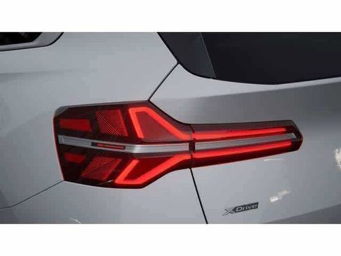 Used 2026 BMW X3 xDrive30 image 8