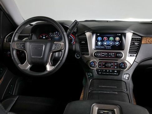 Used 2015 GMC Yukon Denali w/ Open Road Package AWD/4WD image 11