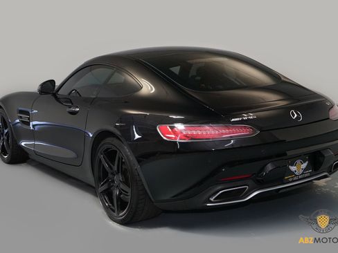 Used 2017 Mercedes-Benz AMG GT Coupe image 6