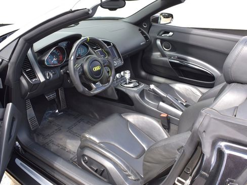 Used 2014 Audi R8 V10 AWD/4WD image 4