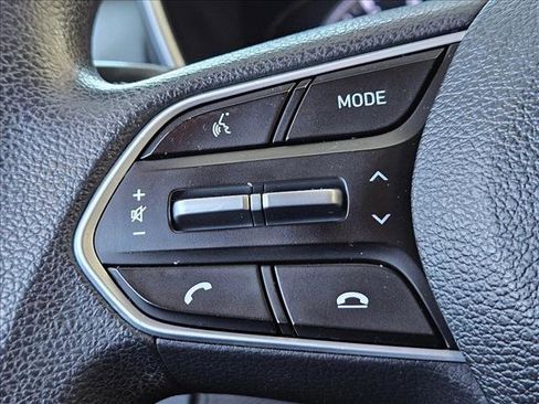 Used 2019 Hyundai Santa Fe SE w/ Cargo Package image 15