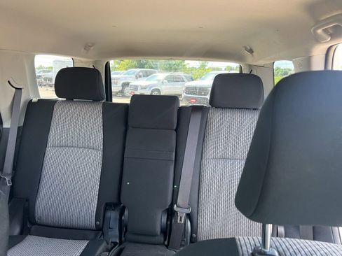 Used 2019 Toyota 4Runner SR5 AWD/4WD image 21