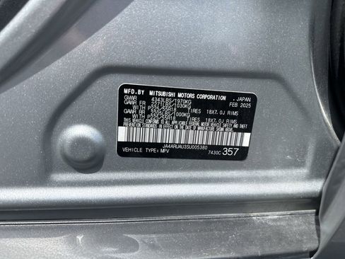 Used 2025 Mitsubishi Outlander Sport SE AWD/4WD image 8