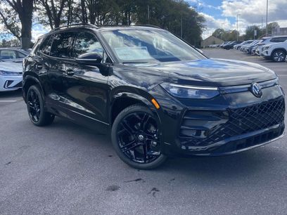 New 2025 Volkswagen Tiguan SE R-Line